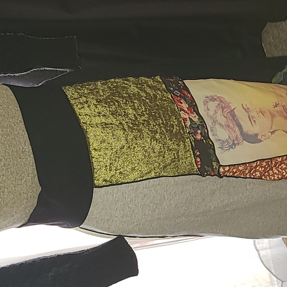 Frida Patchwork Design - image 1